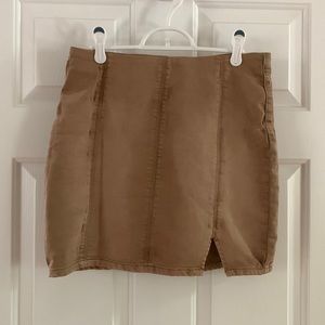 Free People Pleated Mini Skirt. Size Medium.